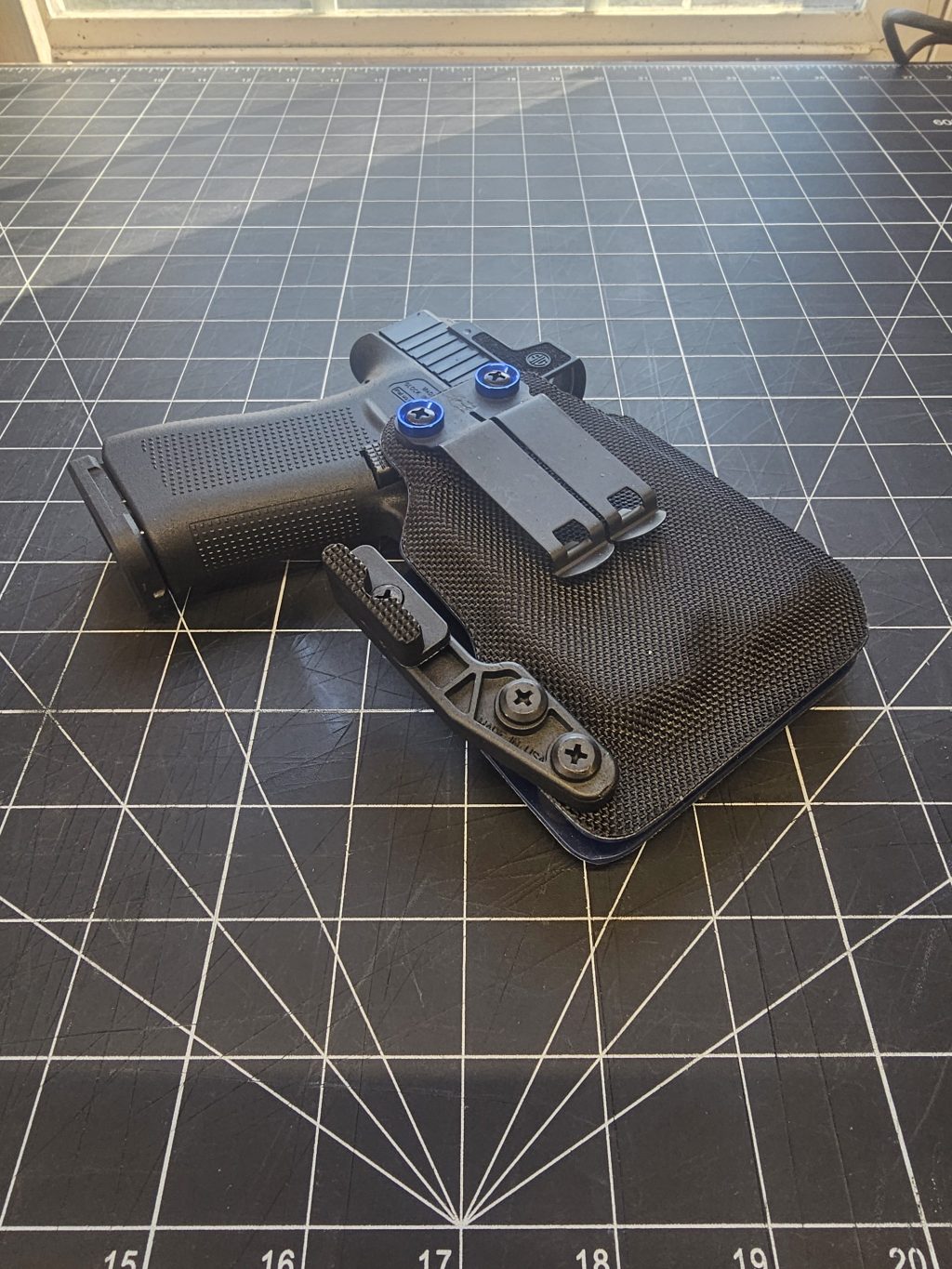 IWB Black